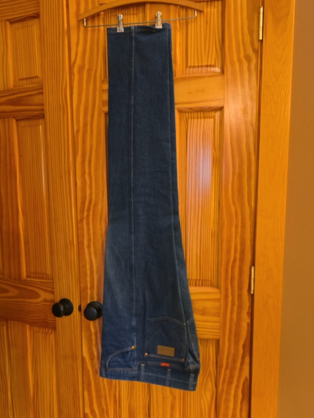 Women's 11x36 Cowboy Cut Slim Fit Jean Style 14MWZG; Made In The USA